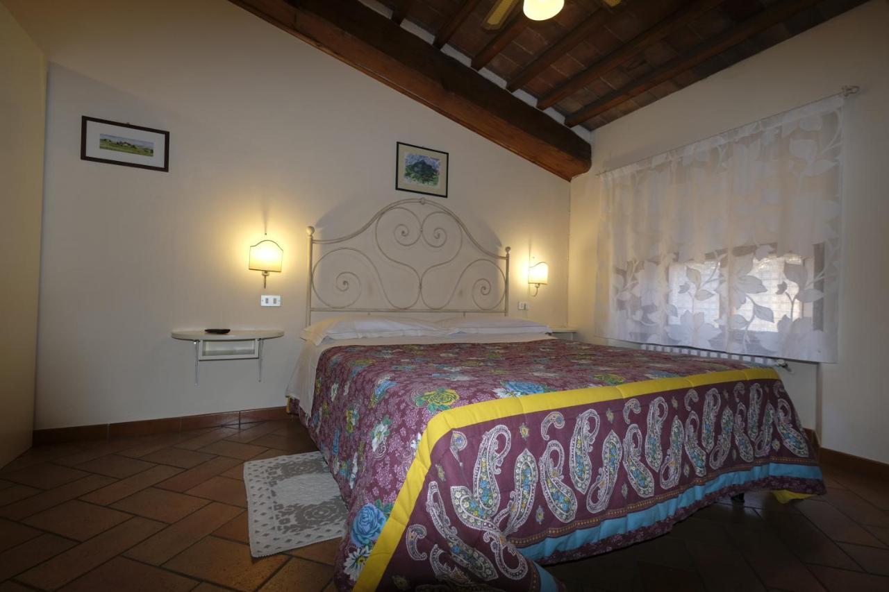 Oliviera Camere Pienza Eksteriør billede